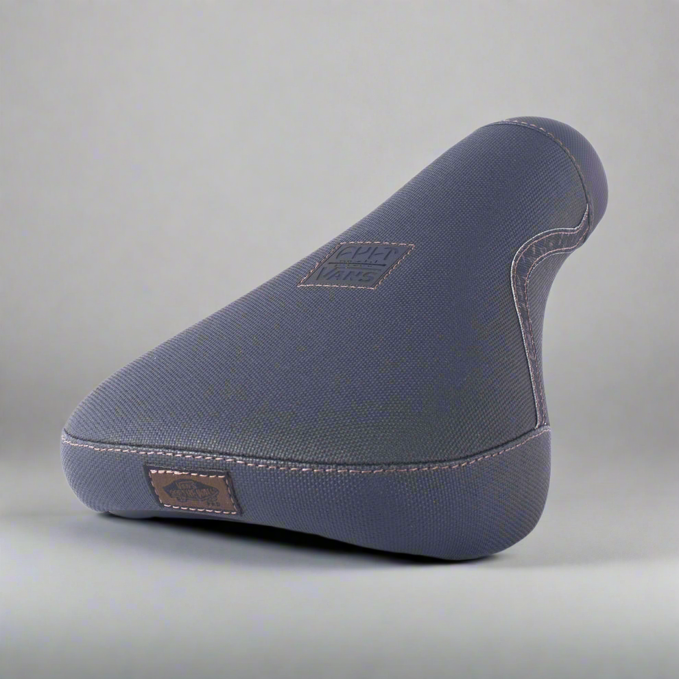 Asiento Pivotal Cult x Vans OLD SKOOL Piel de Serpiente