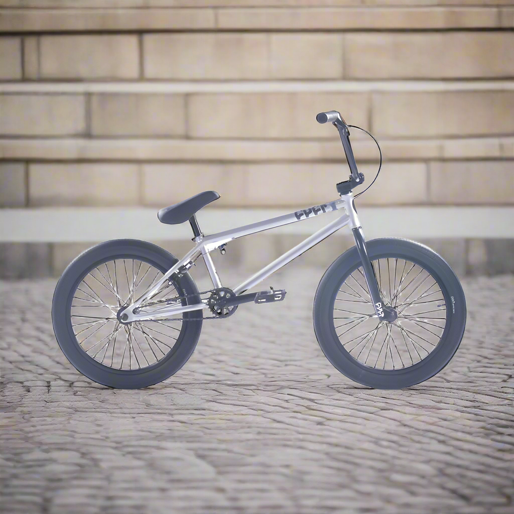 SOBRE PEDIDO BMX Cult GATEWAY 2025 Plata 20.5"